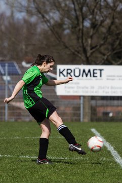 Bild 46 - Frauen Schmalfelder SV - TSV Siems : Ergebnis: 1:0